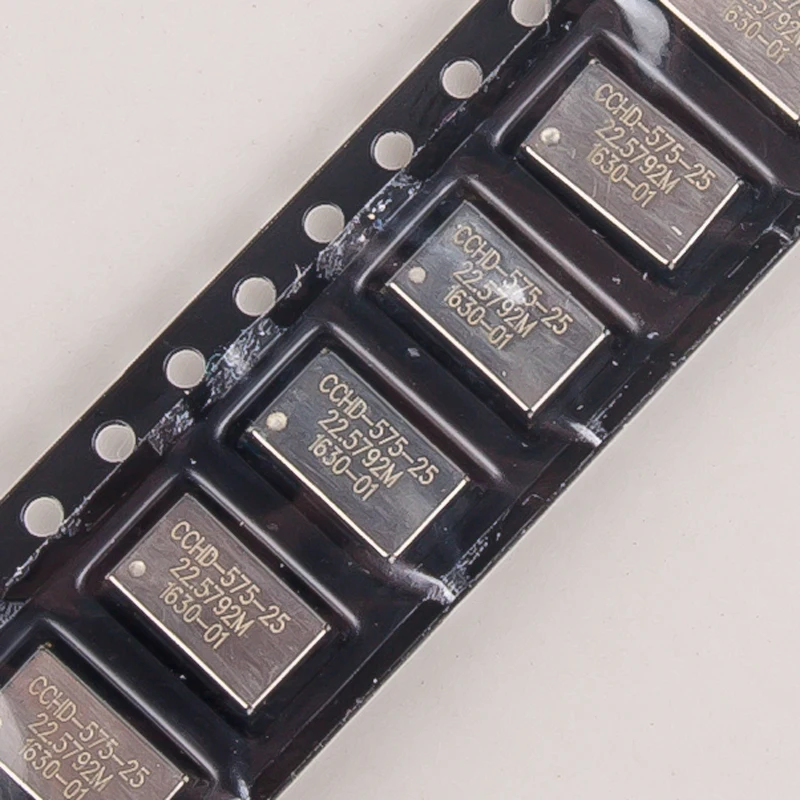 1PCS Crystek CCHD-575 3.3V 22.5792MHz 24.576MHz 100MHz AUDIO Active crystal oscillator XMOS CCHD-575-50 CCHD-575-25
