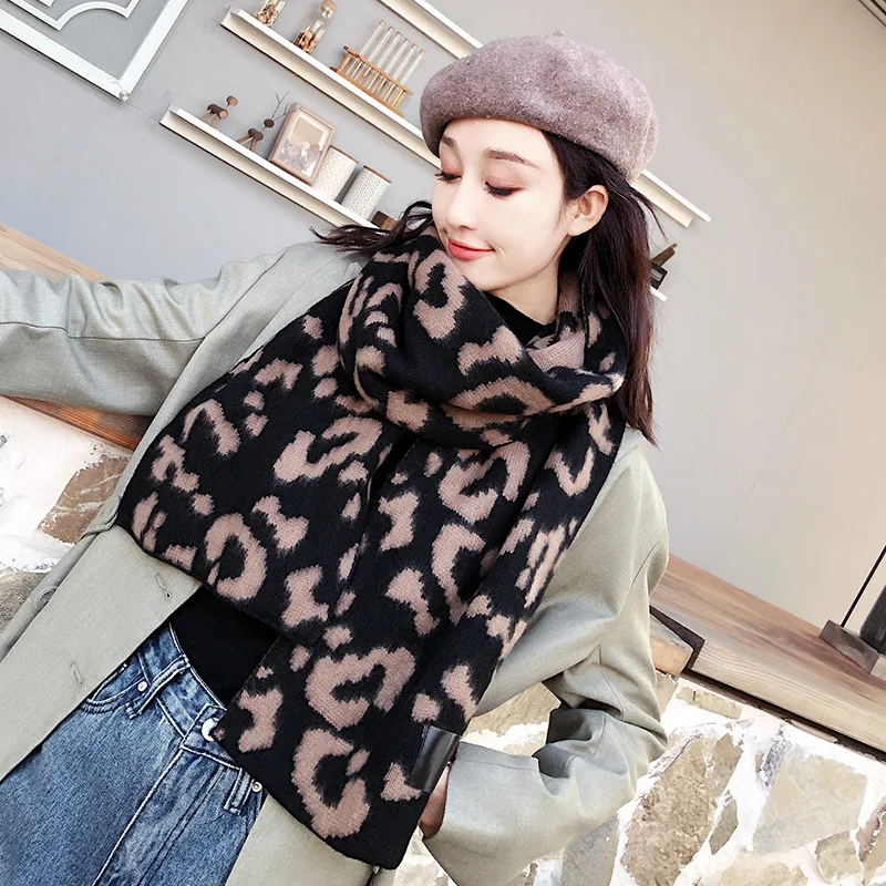 Chinese quality silk women fashion Cashmere autumn and winter thickening print shawl lady beach wool Multicolor Head scarf