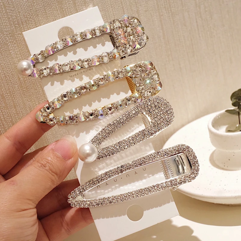 11261043289_2120135973