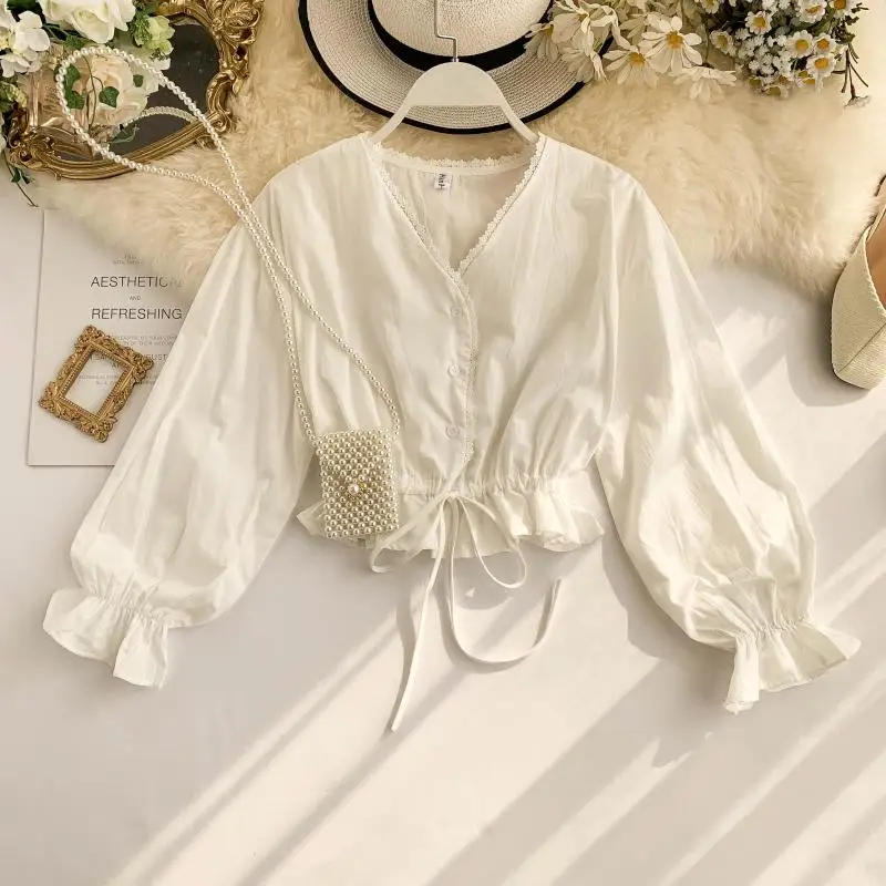

2019 new fashion women's Shirt female trumpet sleeve short temperament V-neck ruffled top