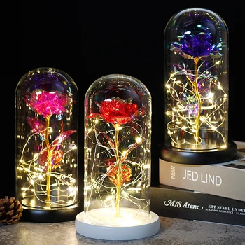 

Hot Beauty and the Beast Red Rose With LED Light on a Glass Dome on a Wooden Base for Christmas Wedding Party Valentine's Gifts