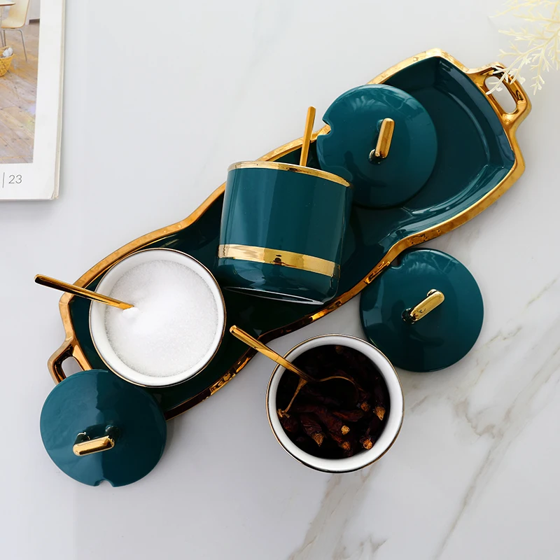 Европейская роскошная керамическая банка для приправ Золотая ложка керамический поднос темно-зеленый набор из нескольких предметов сахар/Соль Цветочные банки