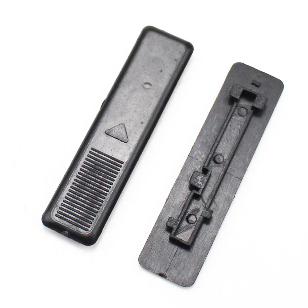 Мерседес 204 заглушки молдинга. Молдинг крыши на мазда сх5 с заглушкой. Заглушка молдинга 2106. Заглушка молдинга 75502-60010. Заглушка молдинга.