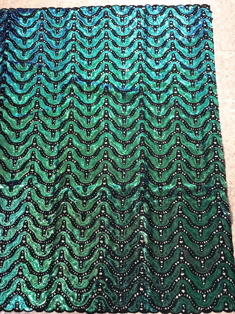 HTB1zIC1C4WYBuNjy1zkq6xGGpXaD