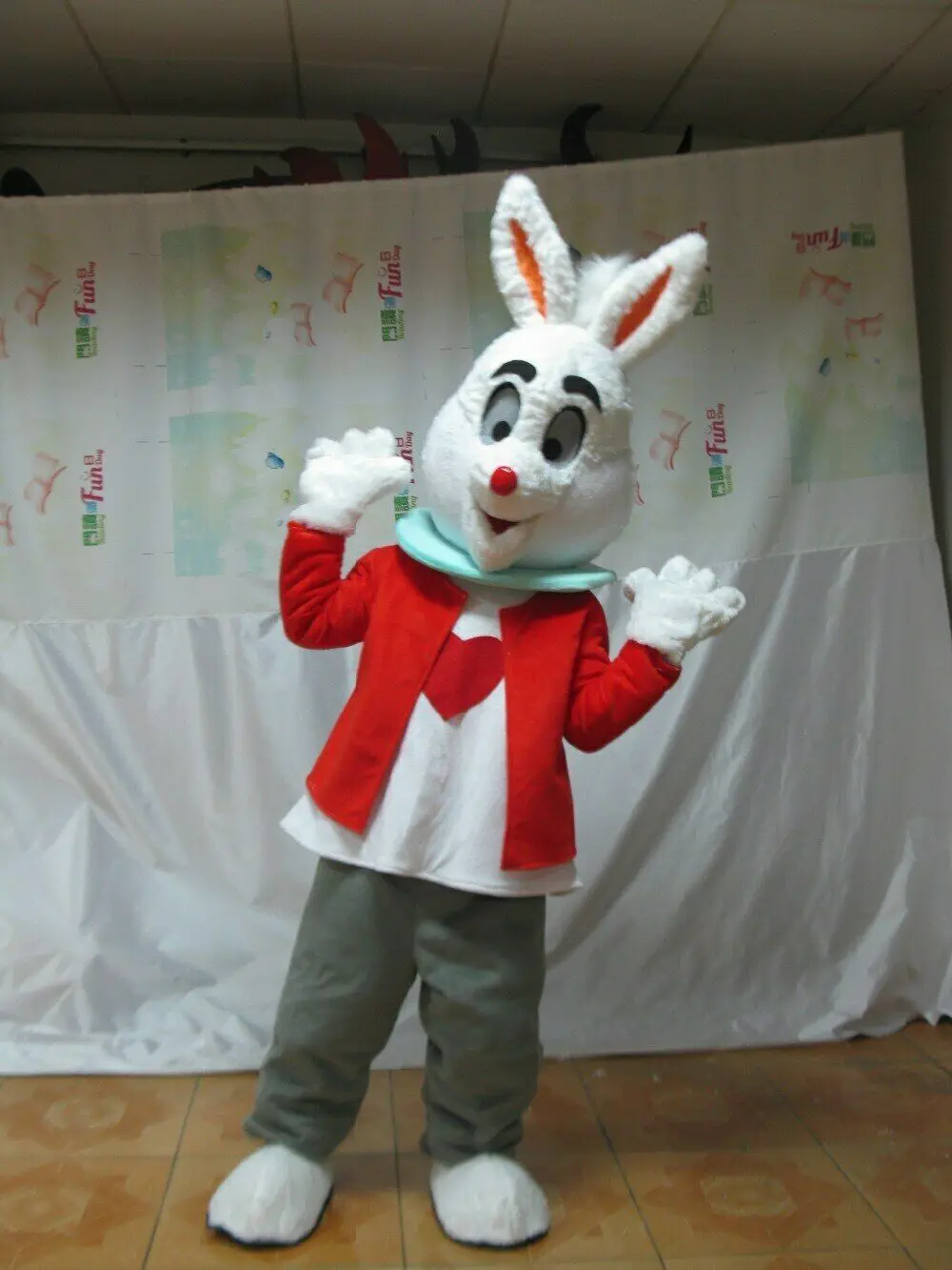 Rabbit Red Cartoon Mascot Costume Suits Party Game Outfits Clothing Promotion Carnival Halloween Xmas Easter Adults Fursuit