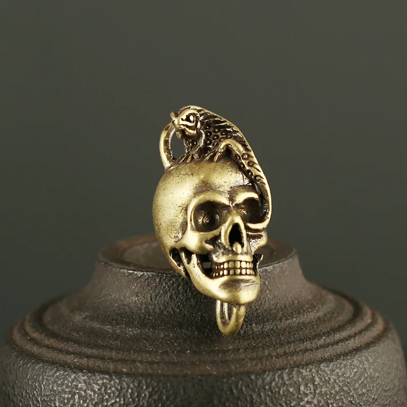 lizard skull face pendant brass (8)
