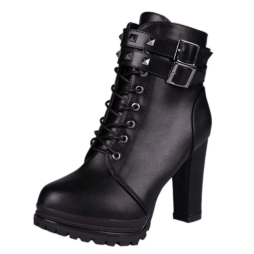 Модные женские ботинки с заклепками в стиле ретро; однотонные полусапожки на молнии на каблуке; обувь с круглым носком и ремешком с пряжкой; женская обувь; botas mujer - Цвет: Черный