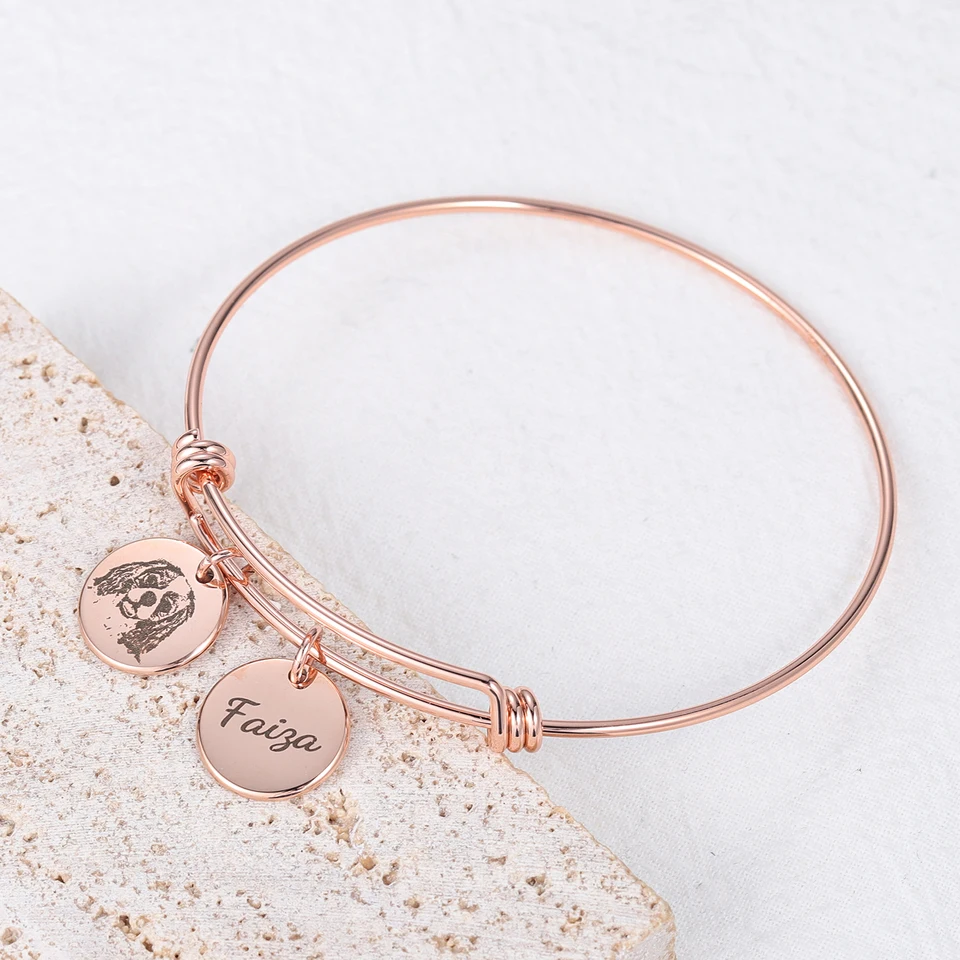 Personalized Cat Photo Disc Bracelet for Women