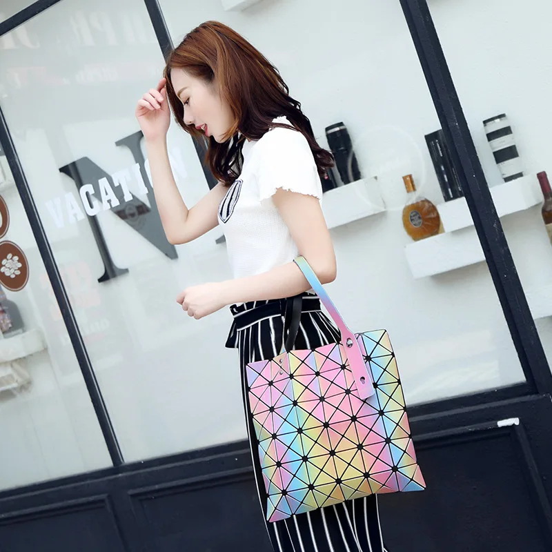 

Rainbow Geometry Bag Japanese Style 3D Gradient Handbag Shoulder WOMEN'S Bag Free
