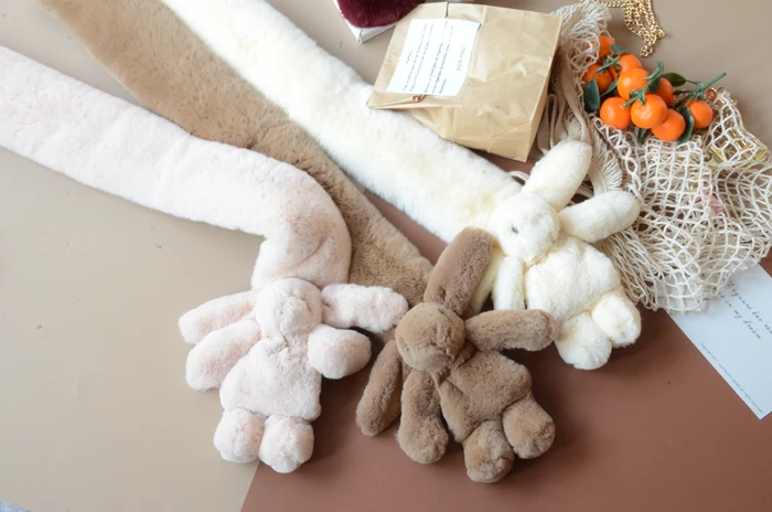 Cute pink fur scarf with rabbit toy decoration for Girl's Christmas gift, warm hairy collar in genuine rabbit fur 70*10cm