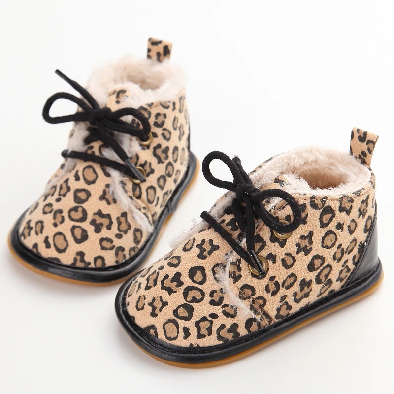 Осенне-зимняя обувь для маленьких мальчиков и девочек от 0 до 18 месяцев теплые хлопковые ботинки обувь для новорожденных, нескользящая Мягкая Обувь