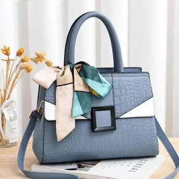 

Winter 2020 new women's bag crocodile style Korean fashion fashion one-shoulder diagonal cross handbag large capacity women's ba