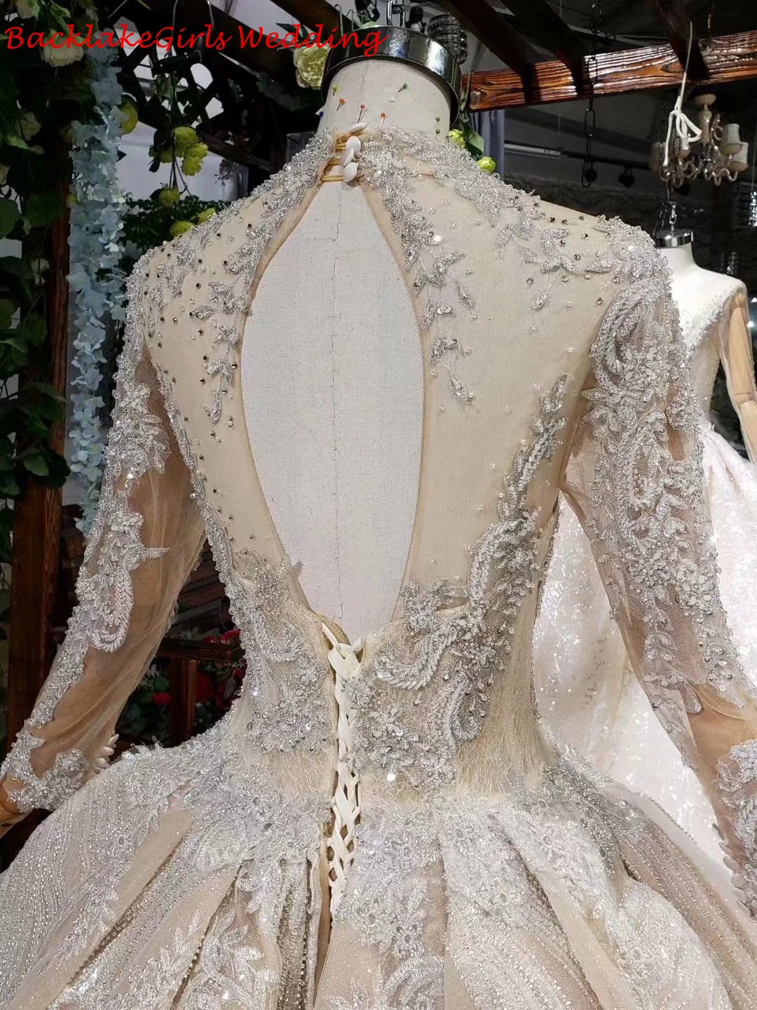 Abito Da Sposa роскошные 2 метра длинный поезд Плюс Размер свадебное платье с v-образным вырезом Свадебный платья платье с длинными рукавами De Princesse
