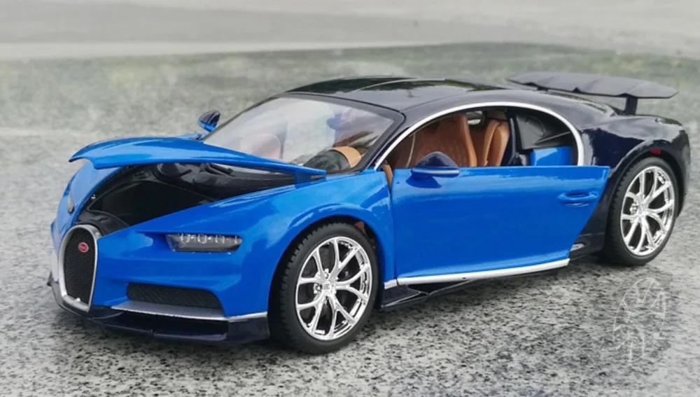 Bburago 1/18 1:18 Bugatti Chiron спортивный гоночный автомобиль Транспортное средство литье под давлением дисплей Модель игрушки на день рождения для детей мальчиков и девочек