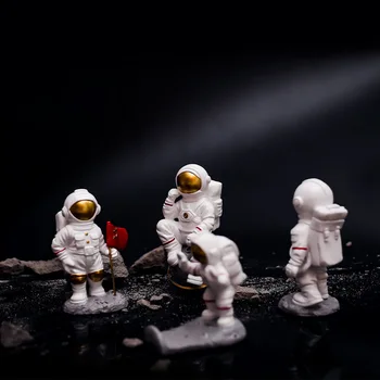 

Nordic Creative Ornaments Decoration Handwork Crafts for Home Miniature Figurines Decoracion Hogar Desk Accessories AC50BJ