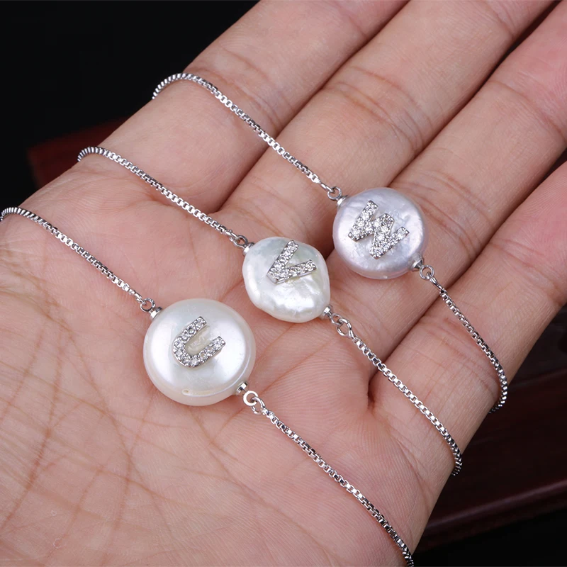 Новое поступление цвет Silve Micro Pave Rainbow CZ 26 инициалы буквенные натуральные пресноводные жемчужные браслеты для женщин ювелирные украшения для девочек