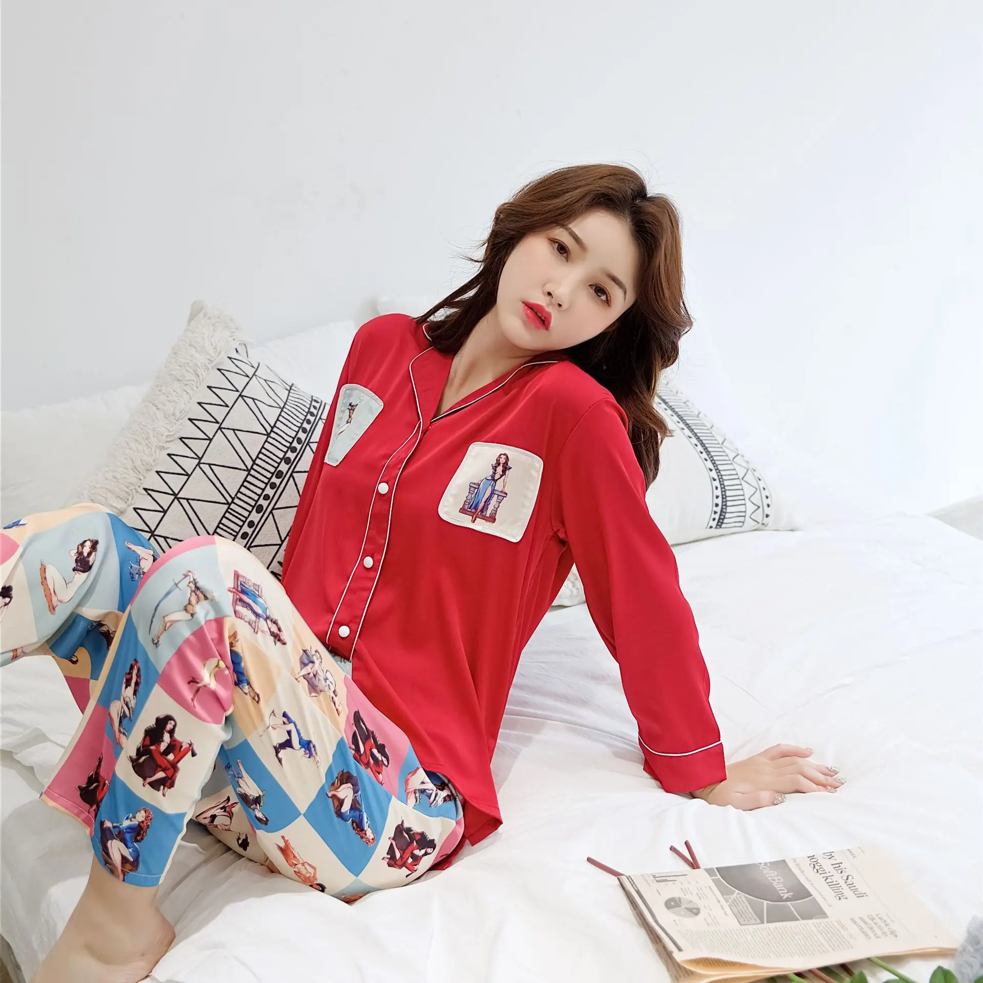 Спальный костюм. Новая пижама. Красивые пижамы для девочек. Пижама гуччи с мики маусами. Пижама единорог.