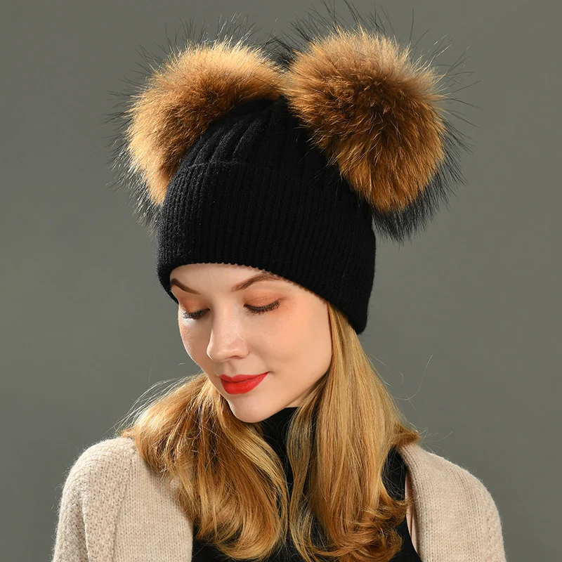 Winter Ladies Beanies With Real Raccoon Fur Pompoms Fashionable Hats For  Women, Men, And Parent Child Bonding Warm Snapback Cap For Boys And Girls  From Georga, $14.21