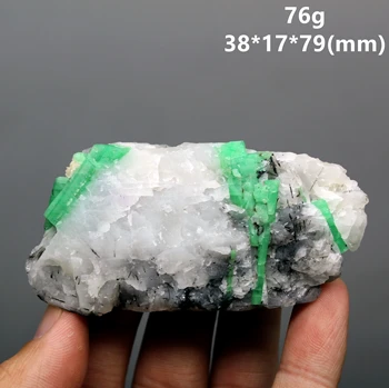 

100% Natural green emerald mineral gem-grade crystal specimens stones and crystals quartz crystals from china