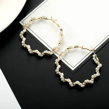 

Cold Wind 2019 Korean Fashion New Earrings Fairy Temperament Wild Pearl Ladies Circle Exaggerated Big Circle Earrings Wholesale