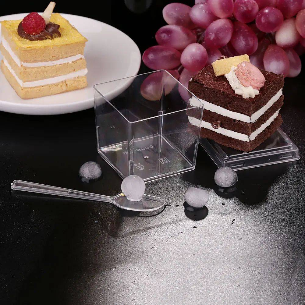 

Dessert Cup Lid with Spoon Lid One Off Summer Transparent Diy Ice Cream Pudding Cups Disposable Plastic Ice Cream Cup Spoons