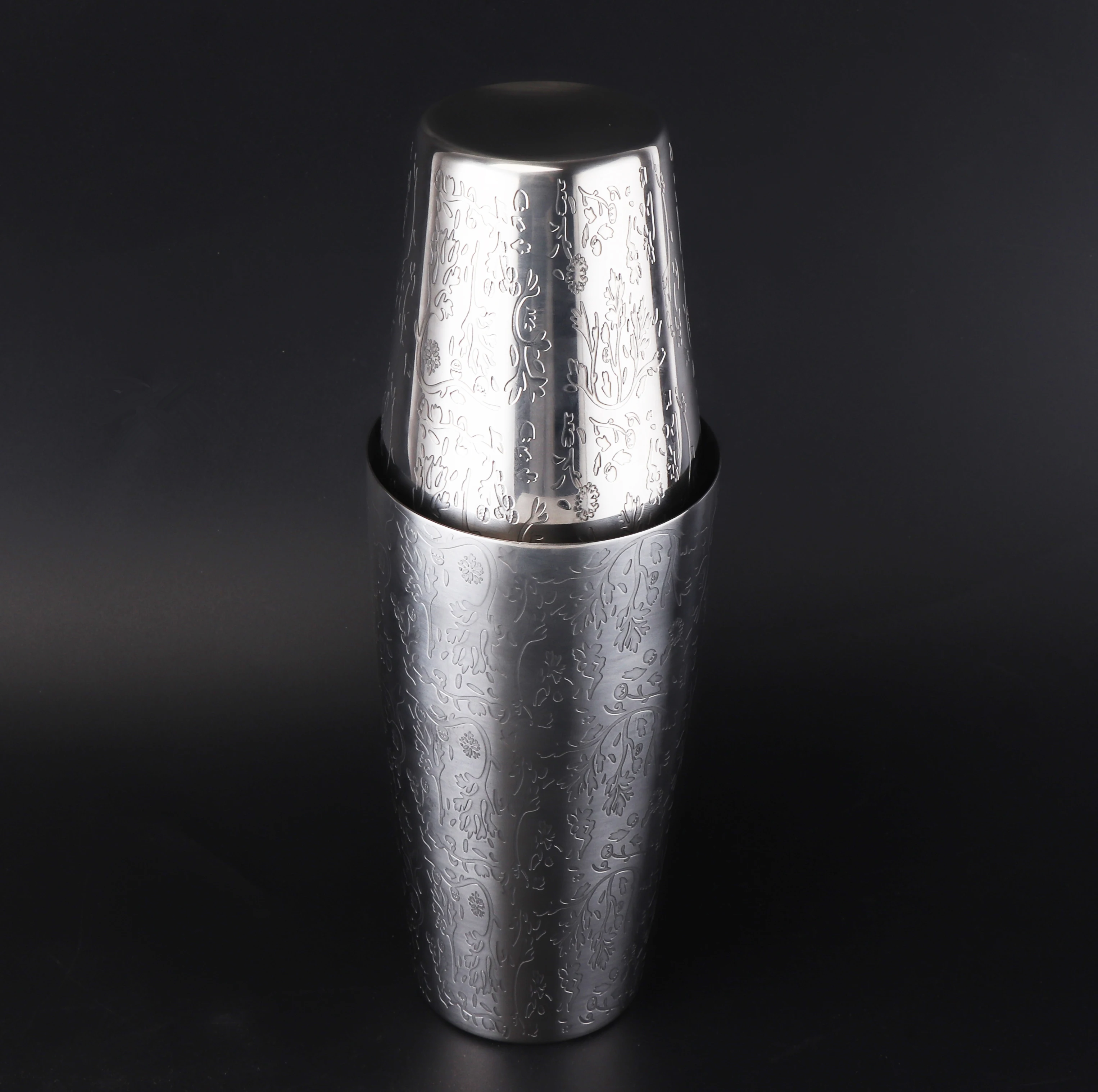 Unweighted Boston Cocktail Shaker Bar Shaker With Etched Pattern Bar