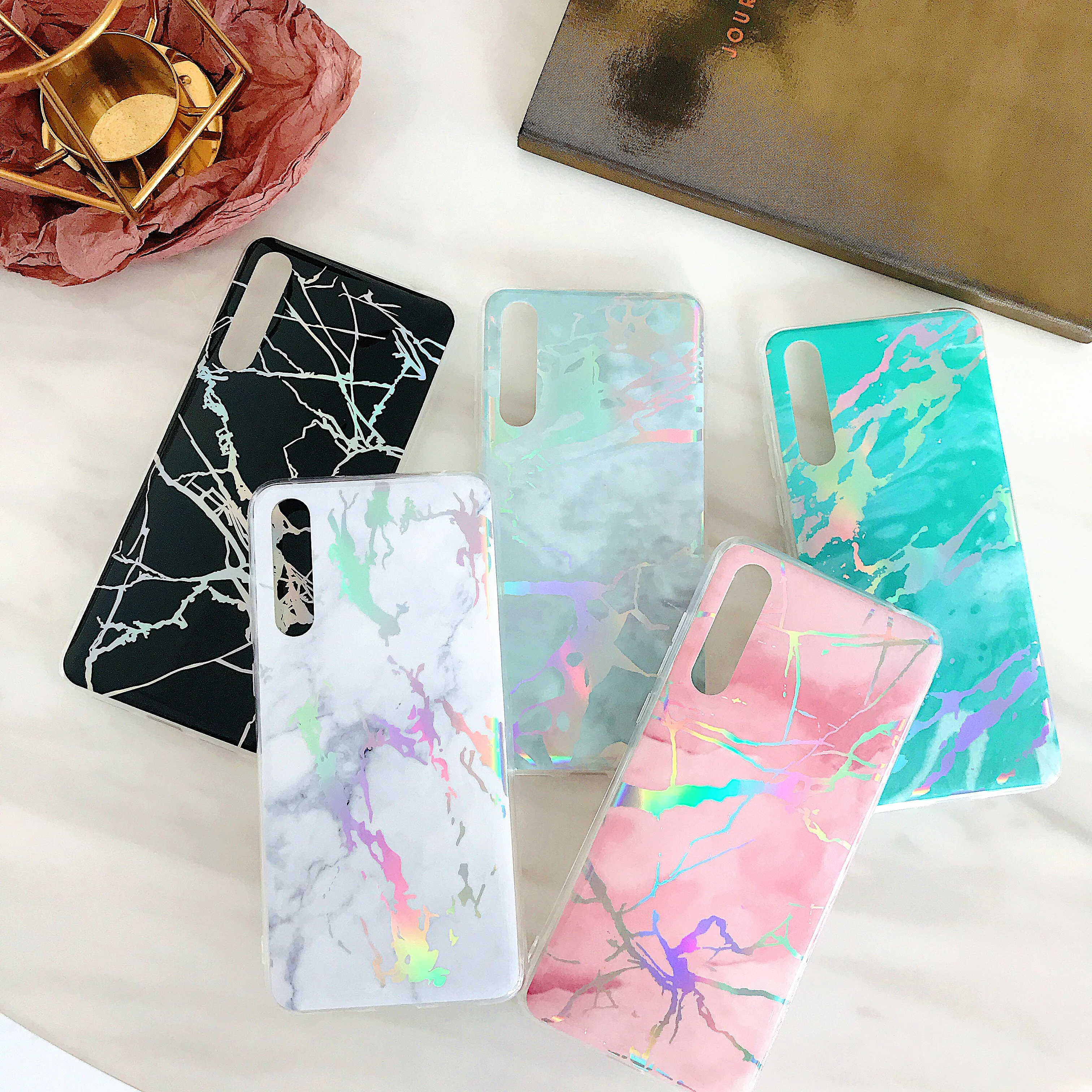 

Laser Glossy Marble phone Case For Huawei Honor 10 7C Nova 2 2S 3 3i 3e Mate 20 P30 P20 Y5 Y6 Y7 Prime Pro Plus Lite Edge 2018