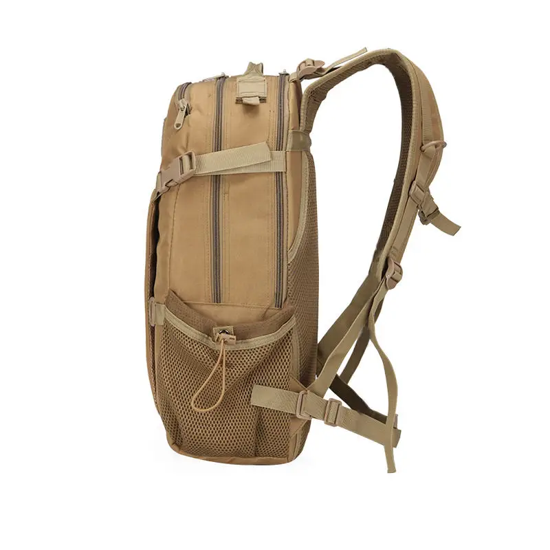 Günstige 50L Wandern Camping Outdoor Rucksack Tactical Military Taschen Wasserdichte Rucksäcke Sport Camouflage Jagd Männer Armee Tasche