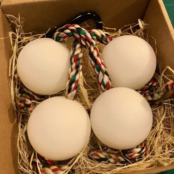 

White color 46mm diameter Asalato/Patica uniform for both boys and girls Rhythm sand ball integrated into a ball without joints