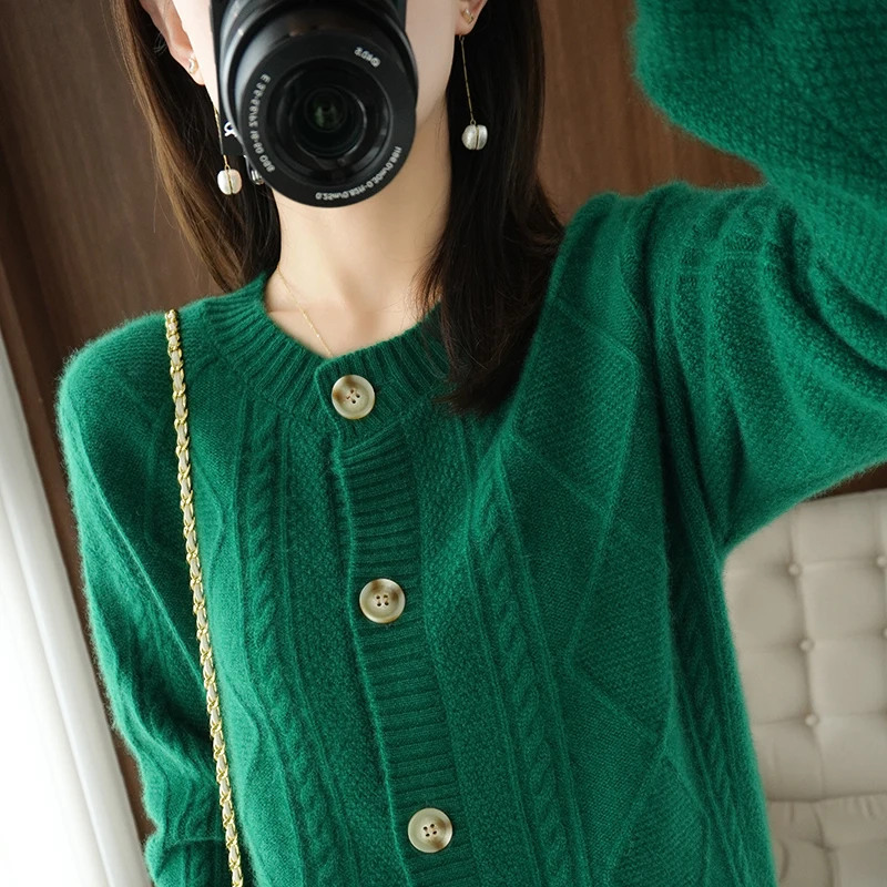 

100% Cashmere And Wool Women Cardigan Sweater 2021 Spring Autumn Warm Soft Knitted Women's Thickened Loose Large Size Knitte Cla