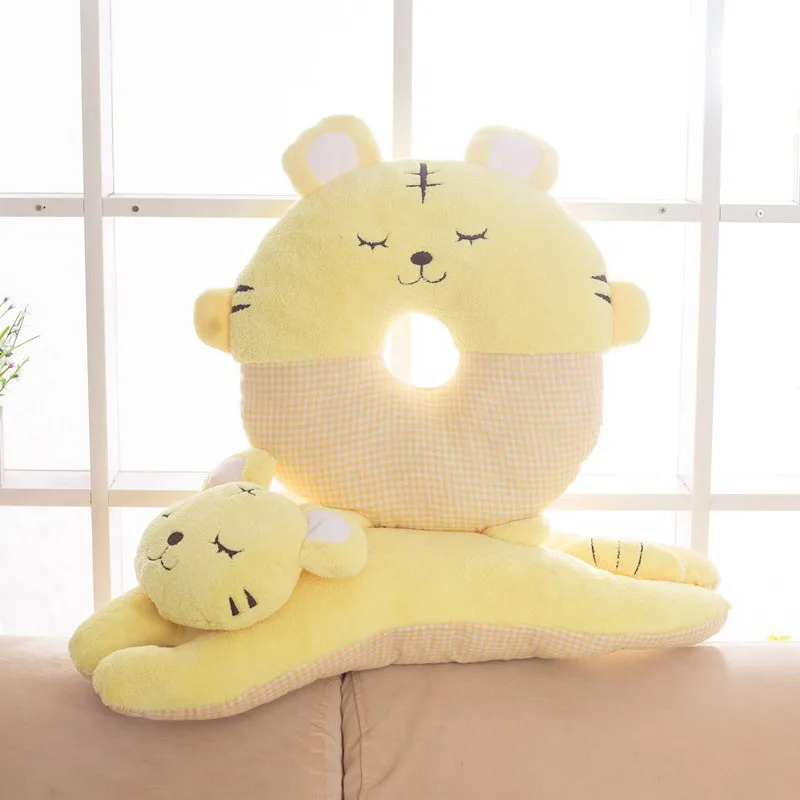 

Hot Selling Japan Animal Throw Pillow round Hole Seat Cushion Plush Toy Doll-Processing Customizable Logo Recruit Agents