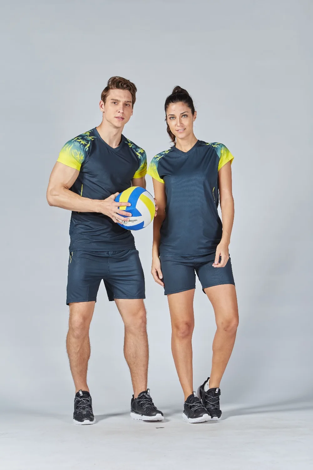 UTB8B_5mNtoSdeJk43Owq6ya4XXaz