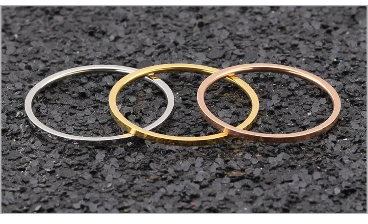 10077243090_996853077