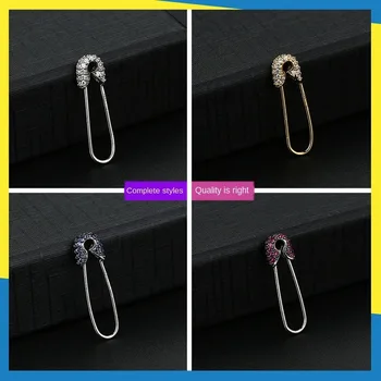 

2020 new 18K gold delicate inlaid color gemstone earrings single pin personalized design wild ladies brand jewelry luxury charm