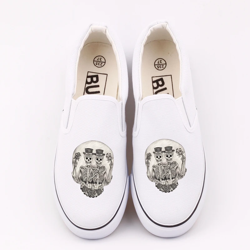 

Top Brand Skeleton Printed Canvas Shoes Low Top White Black Casual Loafers Women Custom Design Skull Style Leisure Lazy Shoe