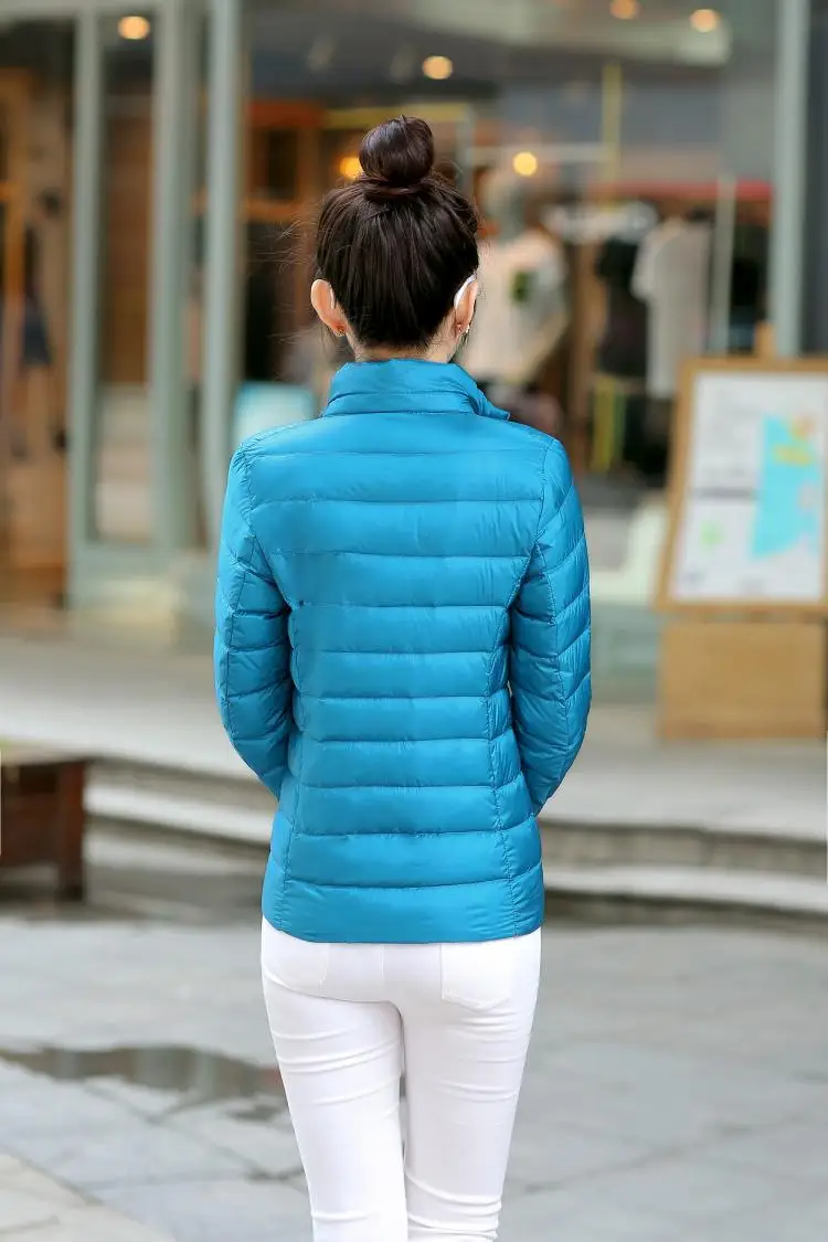 Повседневное тонкое пуховое пальто со стоячим воротником Woemn, Осень-зима, однотонный, размера плюс, ультра-светильник, Короткие пуховые куртки, корейские элегантные теплые пальто
