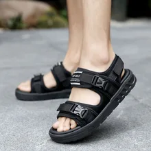 Новинка года; сезон лето; стильные уличные сандалии; мужские пляжные сандалии в Корейском стиле; повседневная мужская обувь; Viet Nam chao tuo