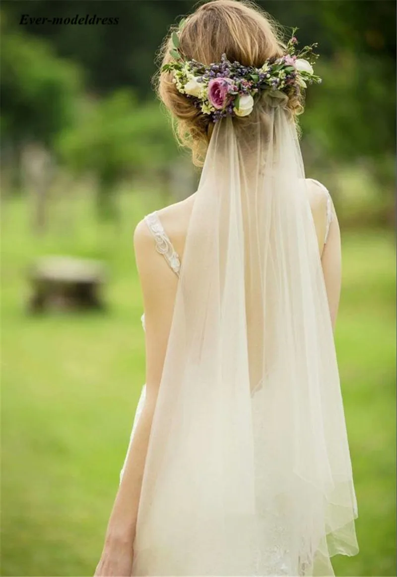

2020 Short Tulle Wedding Veils Two layers Country Bohemian Bridal Veils Cut Edge Cheap Wedding Accessories Velo De Novia