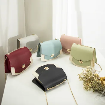 

Small bag 2020 summer new simple female bag hit color bag shoulder messenger bag casual small fresh lock small square bag