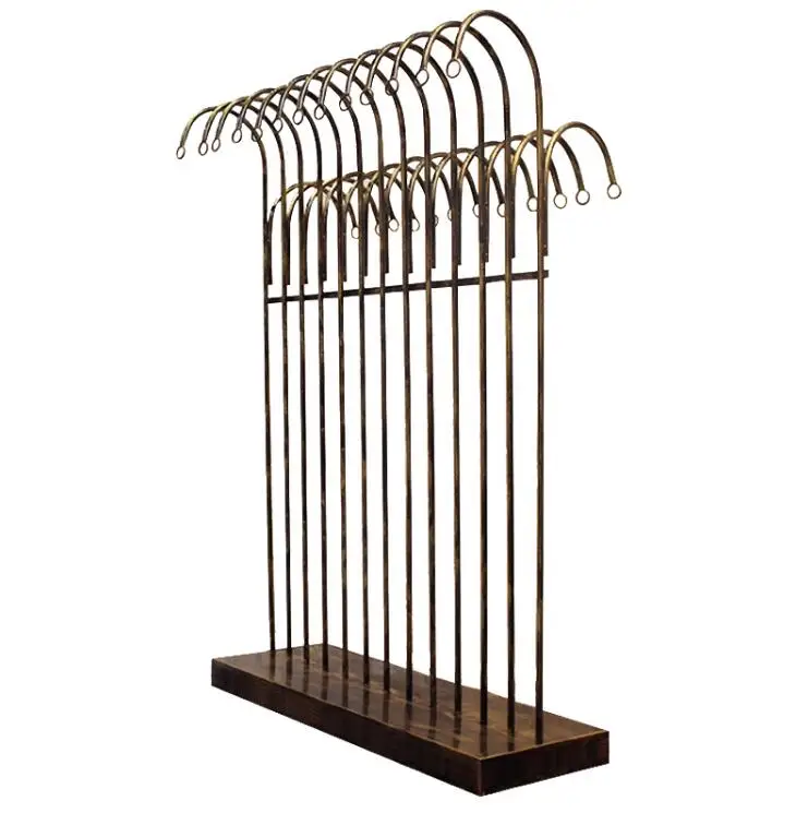 

Iron art clothing store hangers display rack parallel bars in the island clothing rack landing rack women's clothing store hang