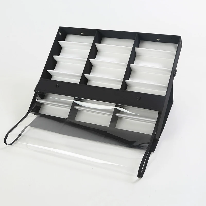 3182487595_1951045404