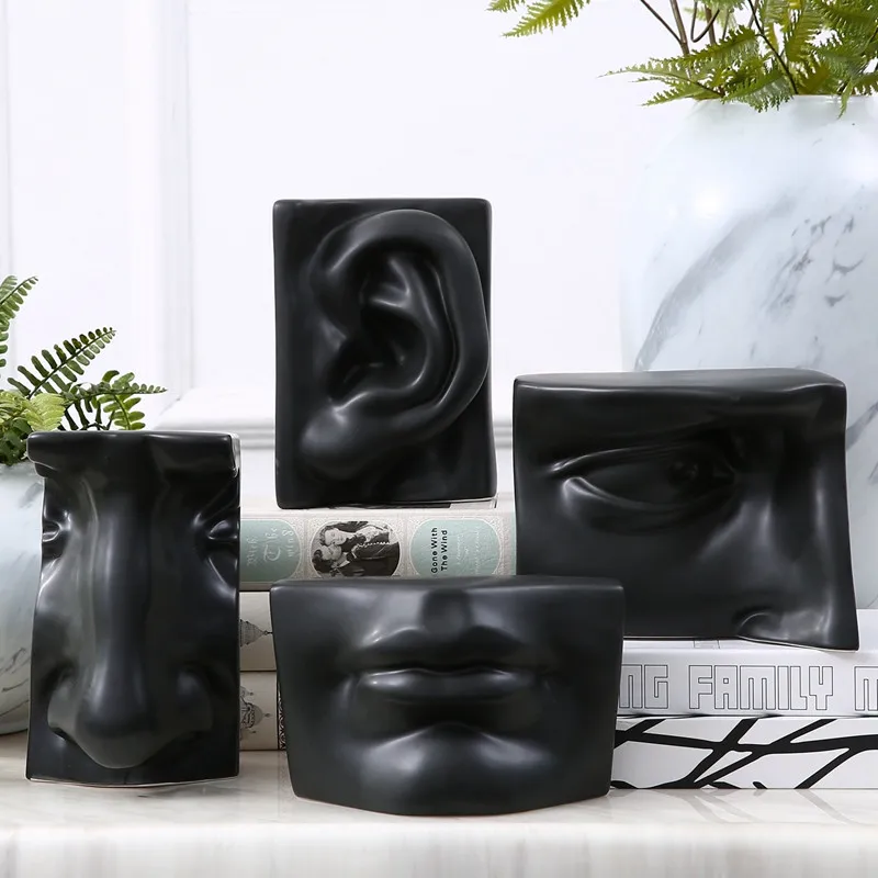 

Figures Five Sense Organs Mouth Eyes Lips Ears Resin Simulation Statue Decoration Action Figure Home Furnishing Articles X2770