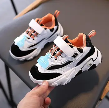 

2020 Children Shoes New Autumn Boys Sneakers Color Sole Breathable Sport Shoes Light Weight Outdoor Tennis Fashion Kids Shoes