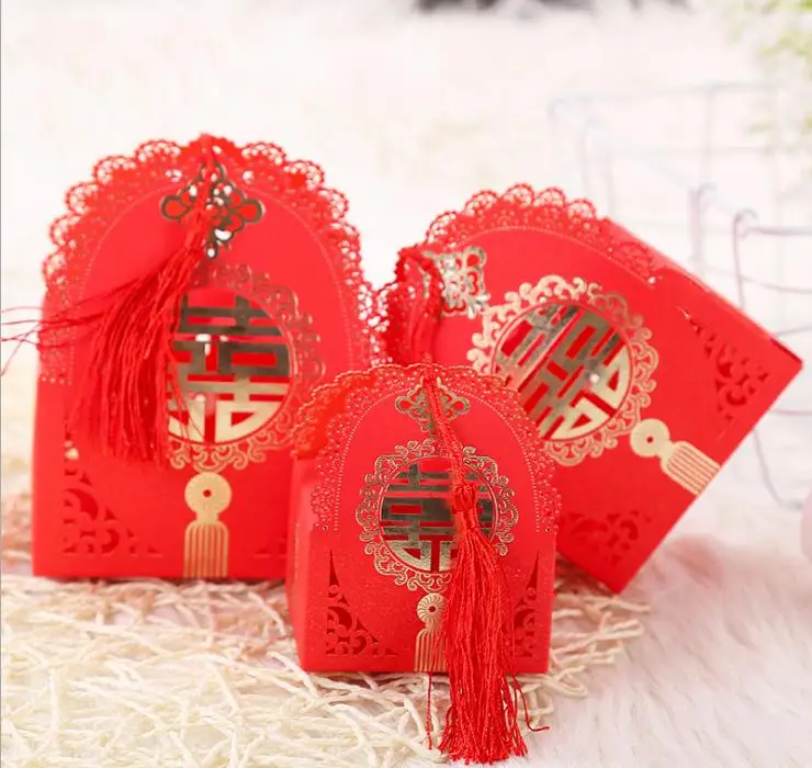 

50pcs Hollowed out candy box Chinese wedding candy box wedding candy box