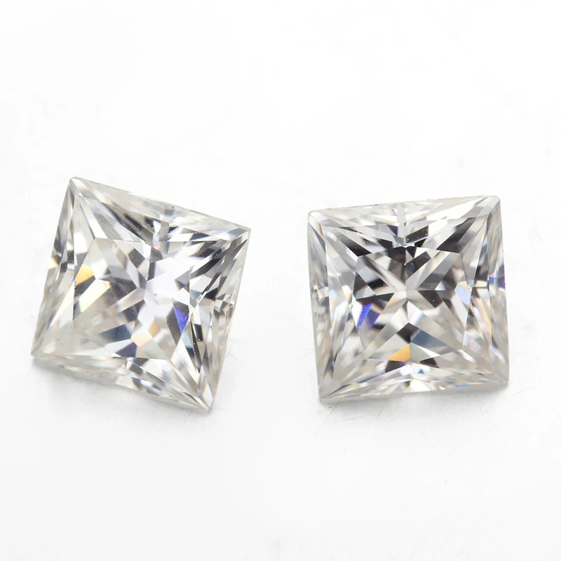 

Starsgem 5.5*5.5mm 1ct GH Moissanite Bead Square Princess Cut Moissanite Gemstone for Jewelry Making