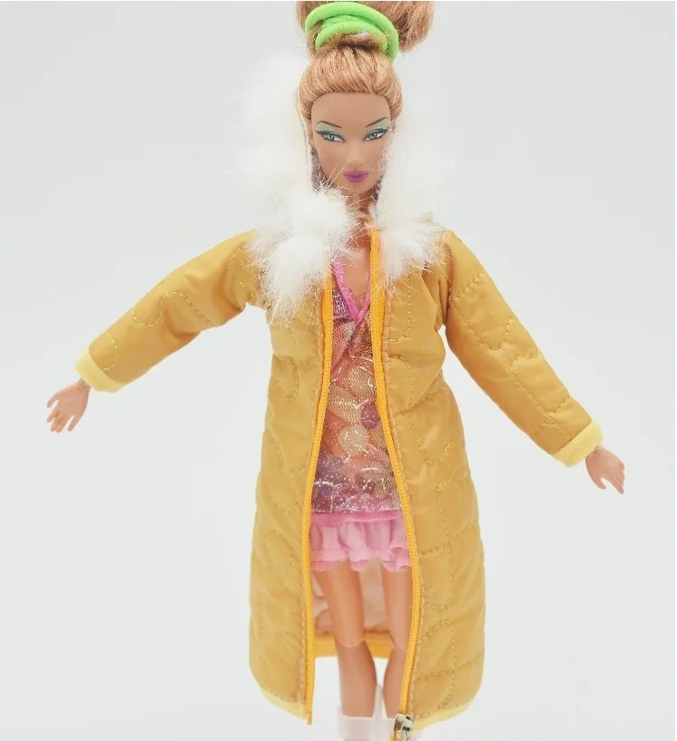 yellow coat for barbie2