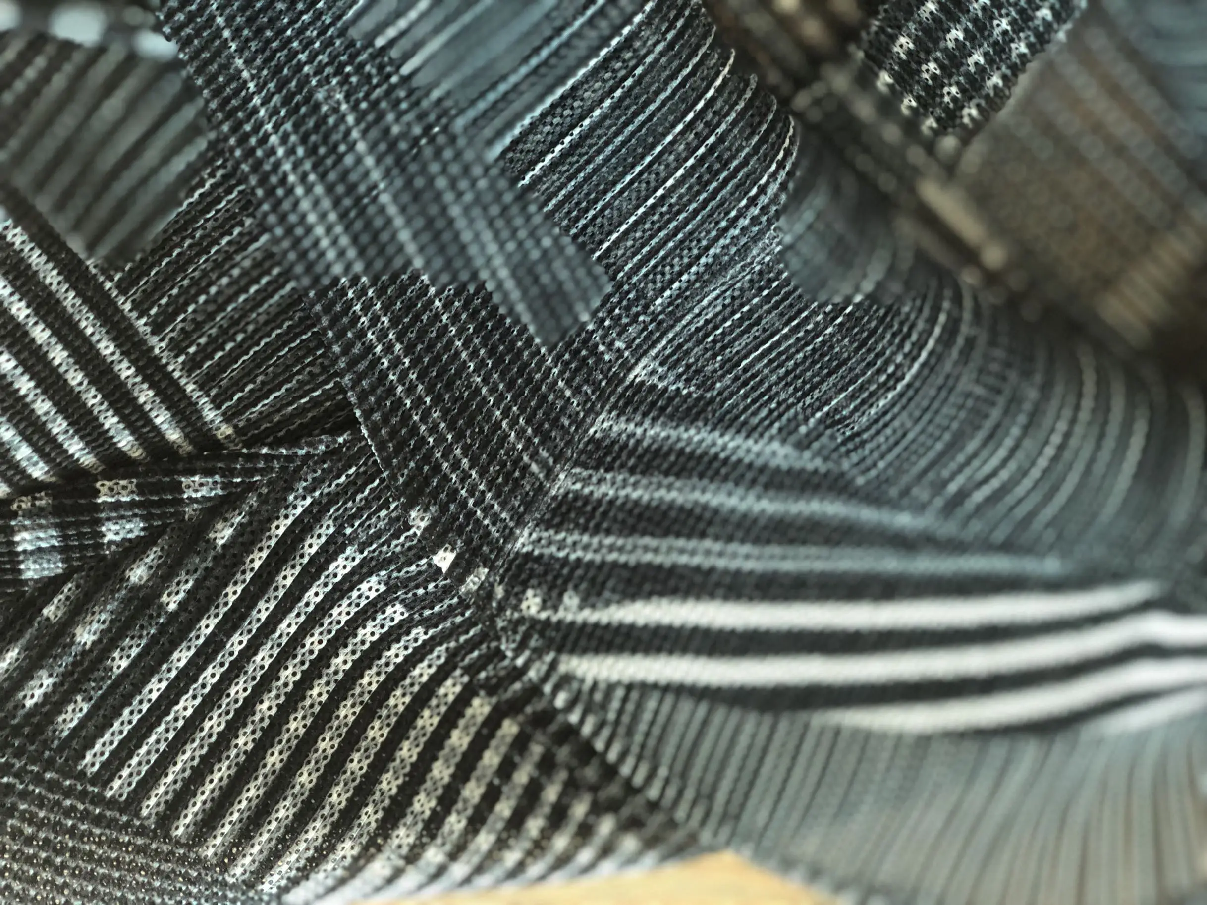 Сетка дышащая печать плиссированные MIYAKE шаль Различные способы ношения легко носить с собой дикий