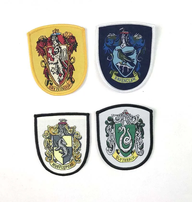 

Cotton Blend Slytherin Cosplay Scarf Magic Robe Paste School Badge Harry Prop Armband Embroidered Stage Magic Tricks