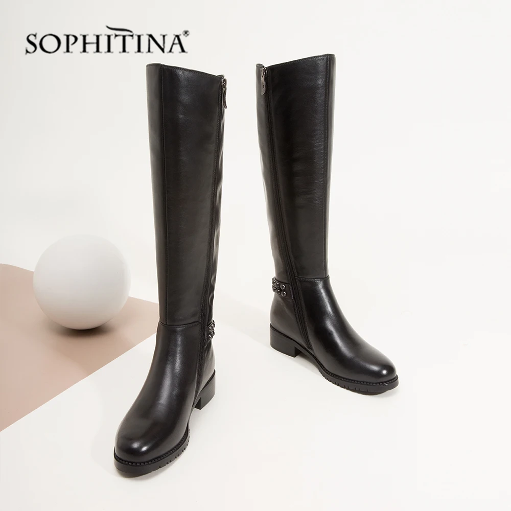 SOPHITINA/модные женские ботинки; Высококачественная обувь из натуральной кожи с круглым носком; повседневные женские ботинки на среднем каблуке с металлическим украшением; PC305