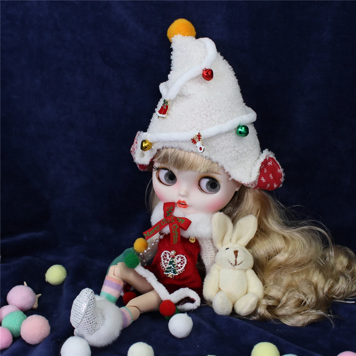 Neo Blythe Doll Christmas Dress With Hat & Socks 6